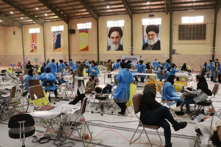 تصاویر/ تجلی عشق و خدمت در دارالعباده استان یزد