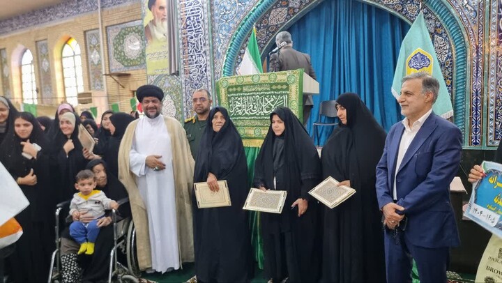 نماز جمعه گناوه به روایت تصویر