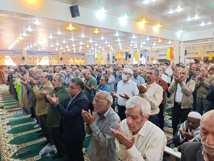 تصاویر/ آیین عبادی سیاسی نمازجمعه امروز شهر بوشهر