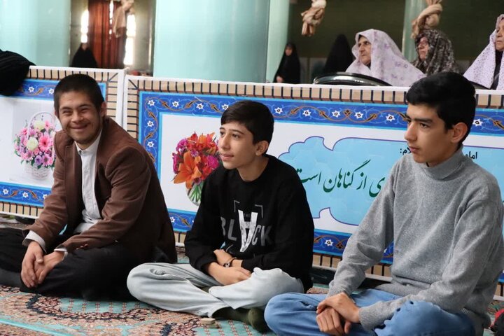 تصاویر/ اقامه نماز جمعه شهرستان تکاب