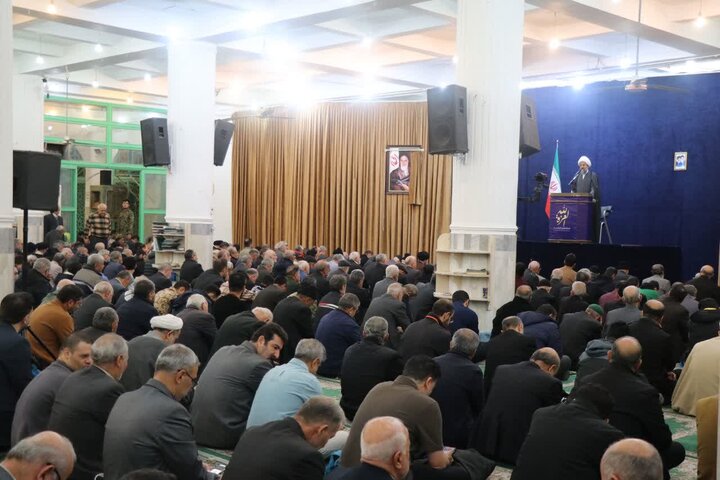 تصاویر/ نماز عبادی سیاسی جمعه در قرچک