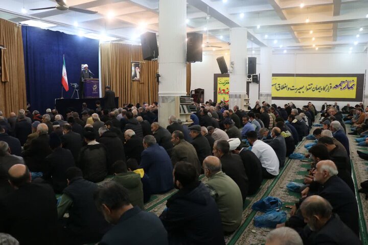 تصاویر/ نماز عبادی سیاسی جمعه در قرچک