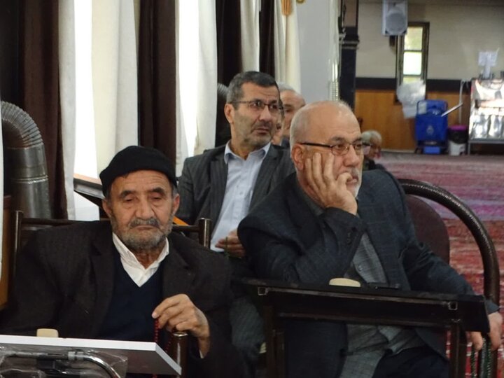 تصاویر/ اقامه نماز جمعه شهرستان چهاربرج