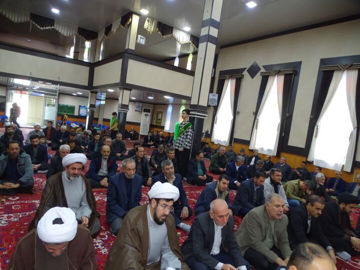 تصاویر/ اقامه نماز جمعه شهرستان چهاربرج