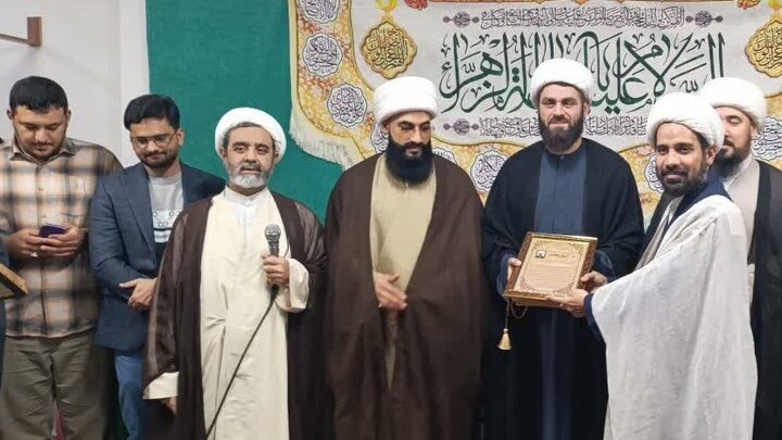 مرکزِ احیائے آثارِ برِّصغیر، قم میں جشنِ میلاد حضرت زہرا (س) اور ادارہ کی پندرہویں سالگرہ کی مناسبت سے پروگرام کا انعقاد