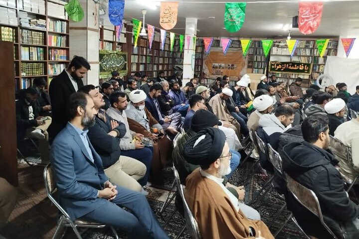 مرکزِ احیائے آثارِ برِّصغیر، قم میں جشنِ میلاد حضرت زہرا (س) اور ادارہ کی پندرہویں سالگرہ کی مناسبت سے پروگرام کا انعقاد