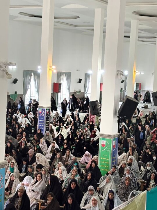 تصاویر/اقامه نماز عبادی سیاسی جمعه در مصلی امام علی (ع)ساوه