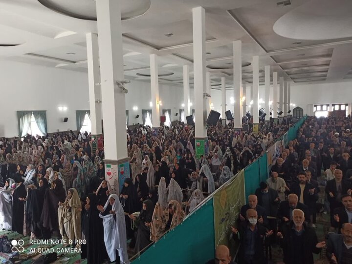 تصاویر/اقامه نماز عبادی سیاسی جمعه در مصلی امام علی (ع)ساوه