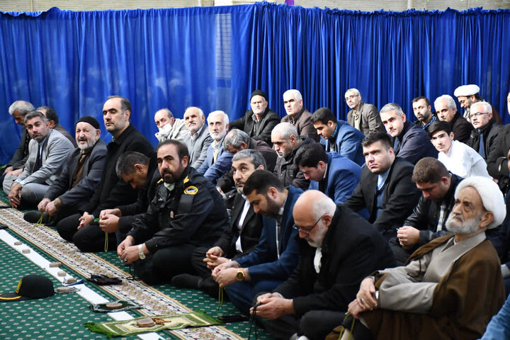 تصاویر/ اقامه نماز جمعه خوی