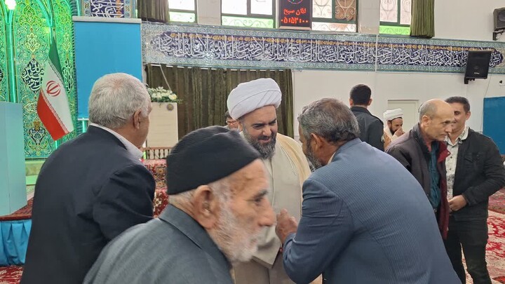 نمازجمعه ترکنمچای به روایت تصویر