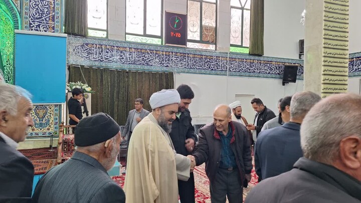 نمازجمعه ترکنمچای به روایت تصویر