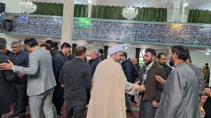 نمازجمعه ترکنمچای به روایت تصویر