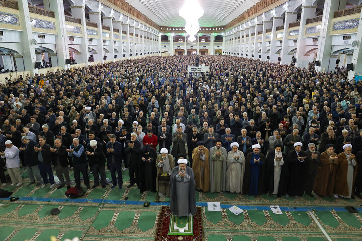 نمازجمعه تبریز به روایت تصویر