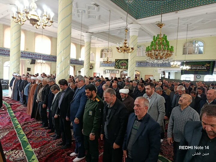 نمازجمعه خسروشاه به روایت تصویر