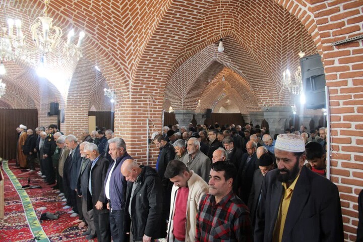 نمازجمعه تسوج به روایت تصویر