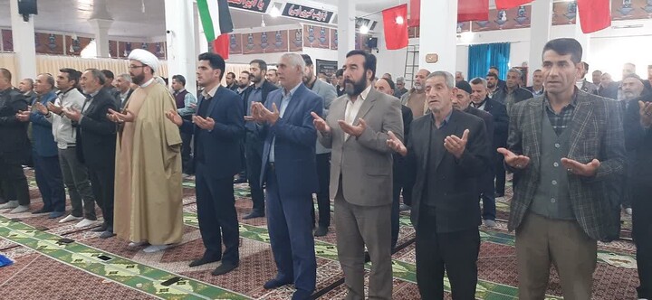 نمازجمعه دندی  به روایت تصویر