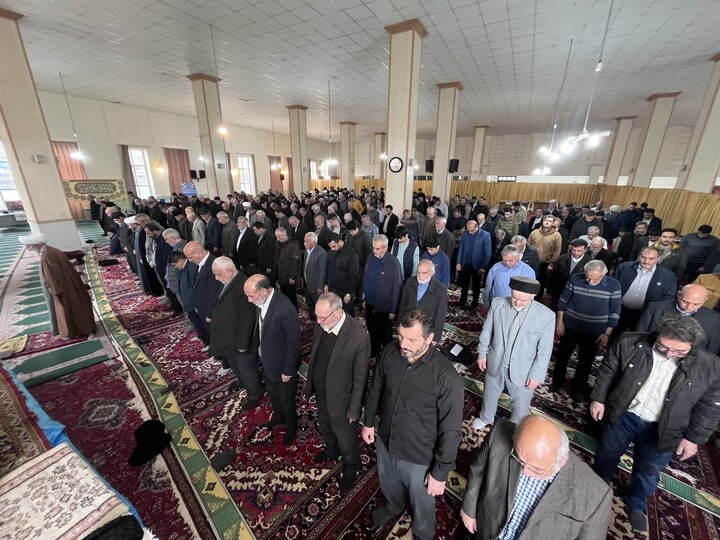 نمازجمعه هادیشهر به روایت تصویر