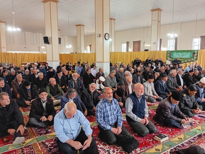 نمازجمعه هادیشهر به روایت تصویر