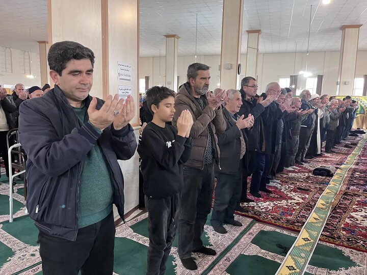 نمازجمعه هادیشهر به روایت تصویر