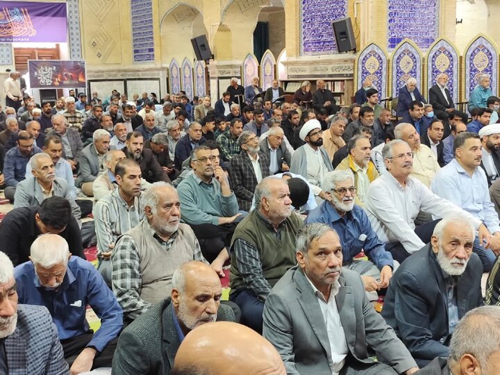 تصاویر/ اقامه نماز جمعه شهر بم