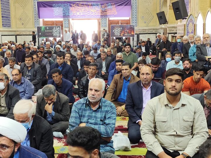 تصاویر/ اقامه نماز جمعه شهر بم