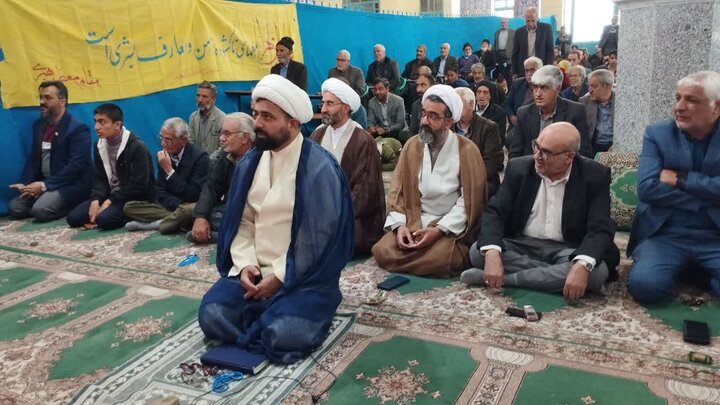 تصاویر/ اقامه نماز جمعه شهر کوهبنان