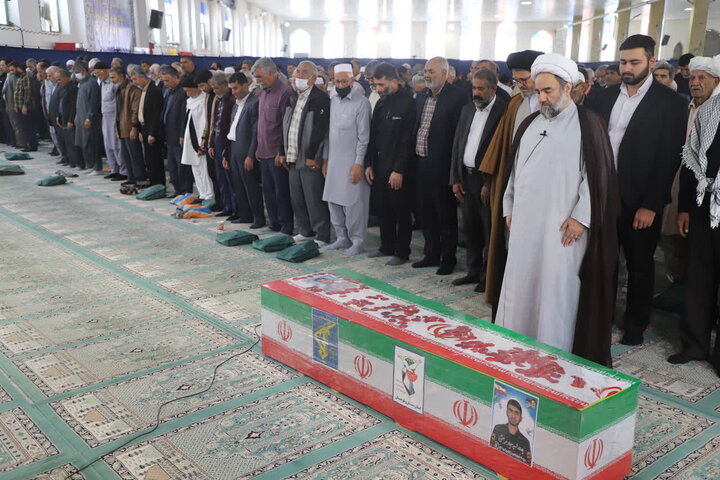 آیین عبادی سیاسی نماز جمعه شهرستان زاهدان