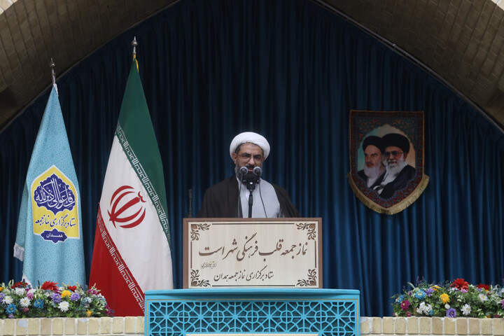 زن ایرانی، زن مقتدر، اندیشمند و صاحب نقش تاریخی است