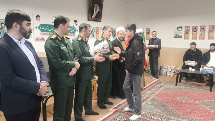 تصاویر / تجلیل از گروه های جهادی شهدای روحانی حوزه علميه امام صادق(ع) خدابنده زنجان