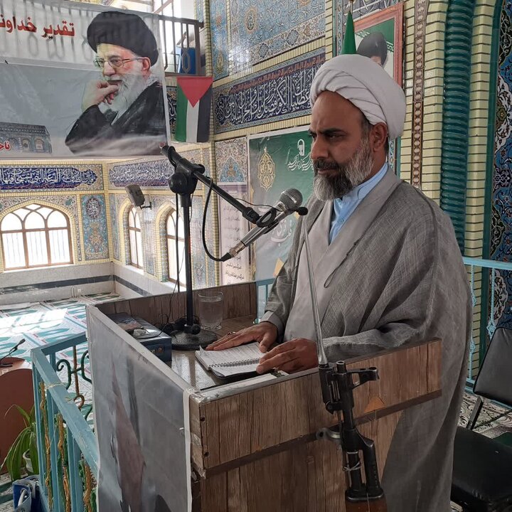 تصاویر/ اقامه نماز جمعه شهر بافت