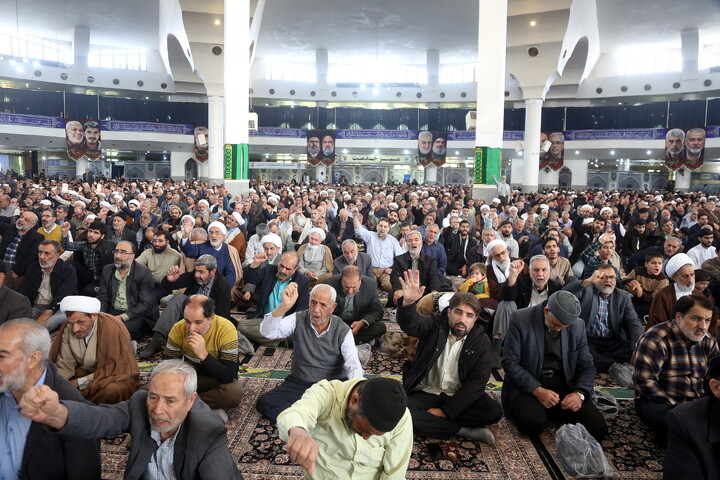 تصاویر/ اقامه نماز جمعه قم