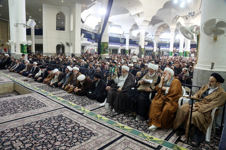 تصاویر/ اقامه نماز جمعه قم