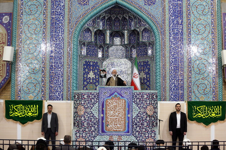 تصاویر/ اقامه نماز جمعه قم