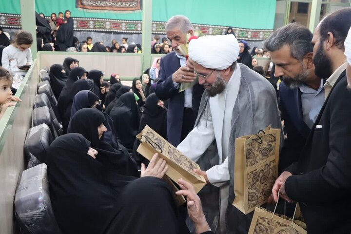 تصاویر/  تجلیل از مادران شهدای اشکذر