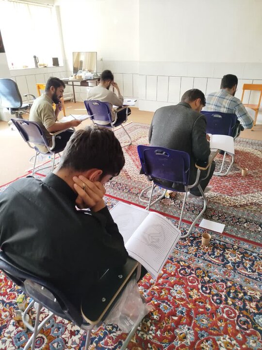برگزاری آزمون شناسایی استعدادهای برتر حوزوی در چهارمحال‌وبختیاری