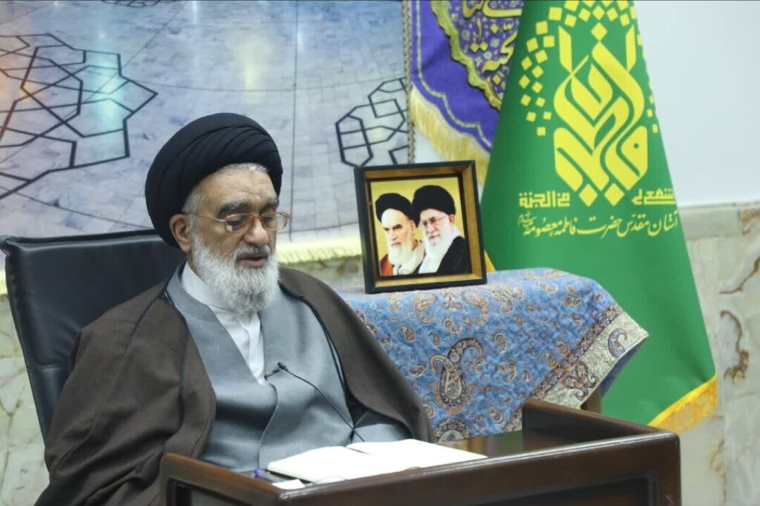 سیره اهل بیت(ره) در رفتار مردم و مسئولان دیده شود