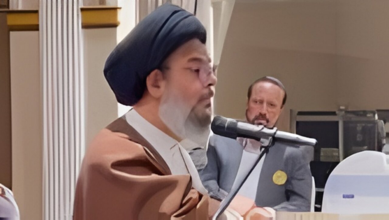 اسلام محبت ہے؛ فرقوں کی ایجاد حکمرانوں نے کی، اصل مذہب انسانیت ہے شیعہ سنی کوئی فرقہ نہیں، مولانا عقیل الغروی