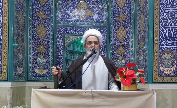 جایگاه زن در اسلام، محور مبارزه با جنگ رسانه‌ای دشمن است