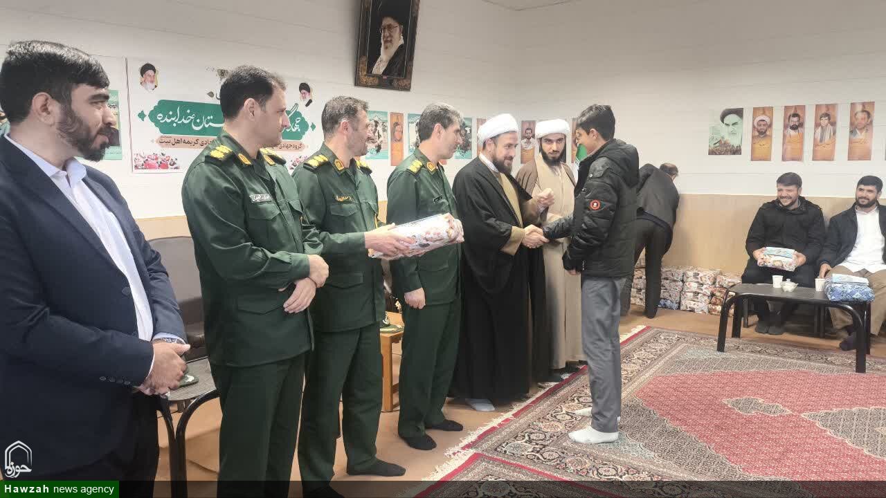 تصاویر / تجلیل از گروه های جهادی شهدای روحانی حوزه علمیه امام صادق(ع) خدابنده زنجان