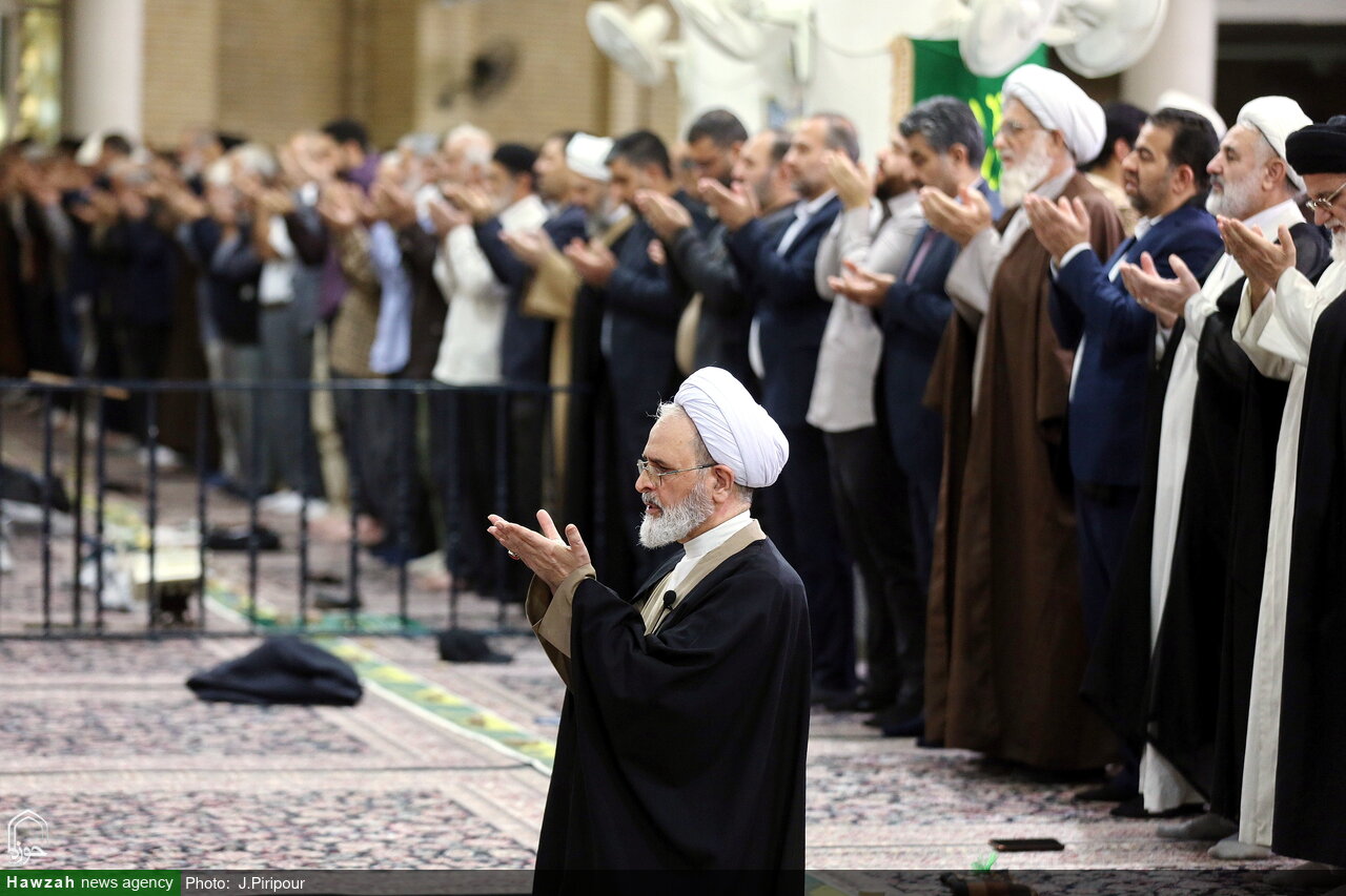 تصاویر/ اقامه نماز جمعه قم