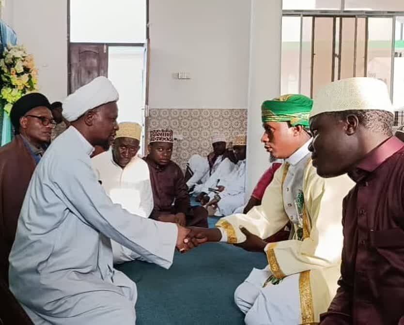 Sheikh Mkuu wa Jumuiya ya Shia Tanzania (TIC) Ahudhuria Hafla ya Ndoa ya Vijana 100 Jijini Tanga