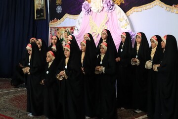تصاویر/ جشن ولادت حضرت فاطمه زهرا(س) توسط مدرسه علمیه الزهرا در ماهان