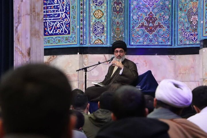 تصاویر/ محفل قرآن و عترت طلاب مدارس آیت‌الله مجتهدی و آیت‌الله حق‌شناس