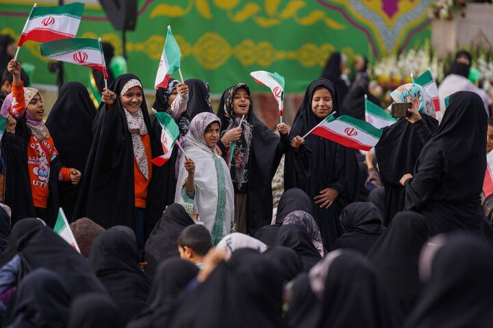 تصاویر| میثاق بانوان شیرازی با میراث فاطمی عفاف و حجاب