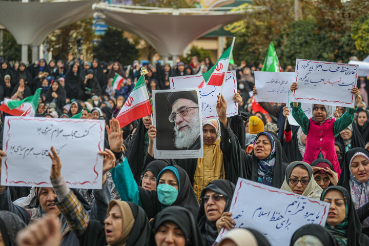 تصاویر| میثاق بانوان شیرازی با میراث فاطمی عفاف و حجاب