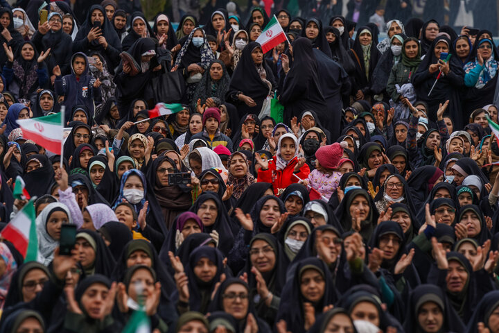 تصاویر| میثاق بانوان شیرازی با میراث فاطمی عفاف و حجاب