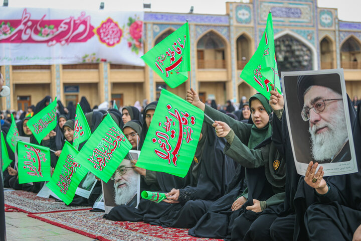 تصاویر| میثاق بانوان شیرازی با میراث فاطمی عفاف و حجاب