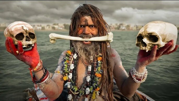 آگوری‌ها؛ نوشیدن از جمجمه مردگان!