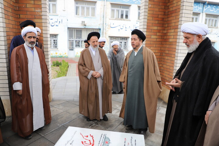 تصاویر/ آیین تکریم و معارفه سرپرست مدرسه علمیه امیرالمومنین (ع) تبریز