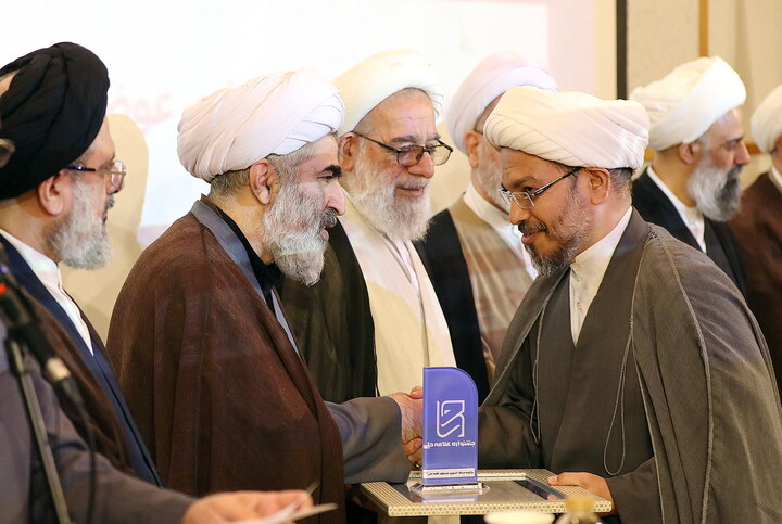 تصاویر/ برگزیدگان شانزدهمین جشنواره علامه حلی